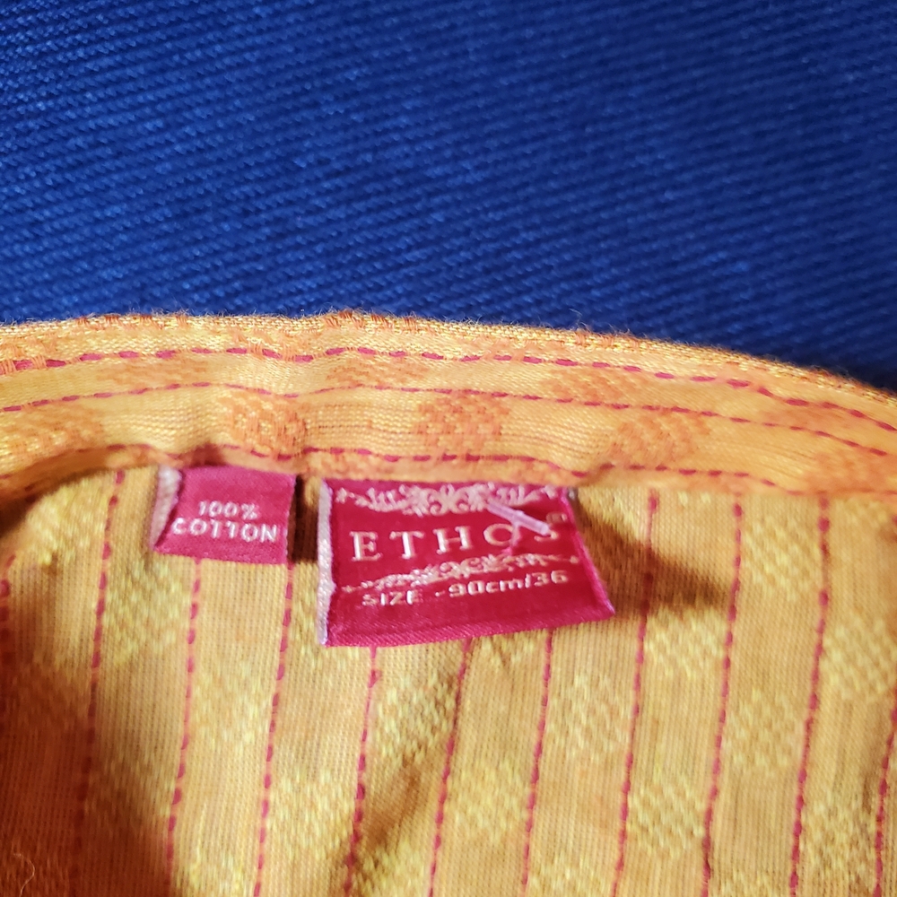 Orange Kurta With Subtle Pattern - image 3